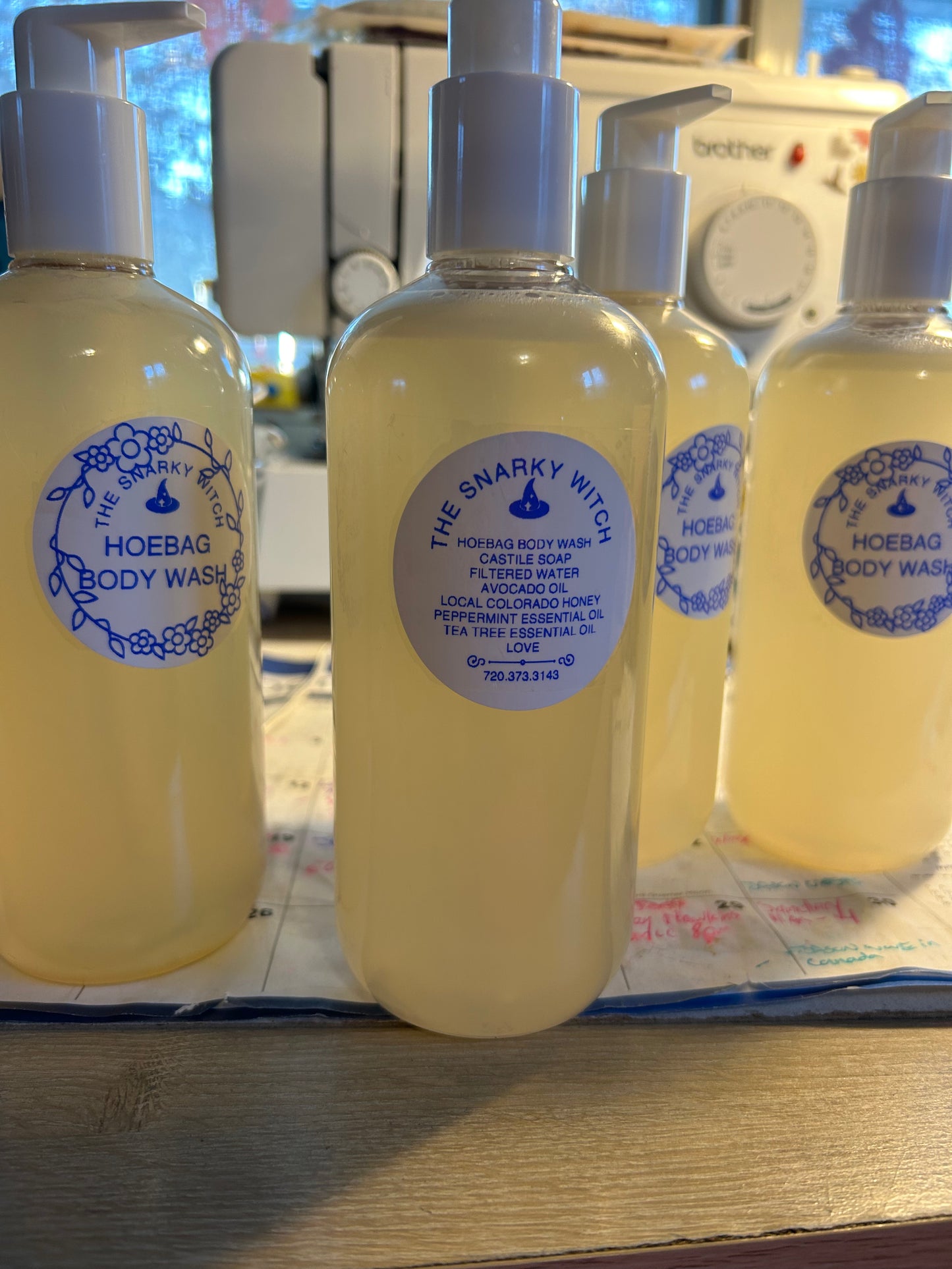 HOEBAG SENSITIVE SKIN ALL NATURAL BODY WASH