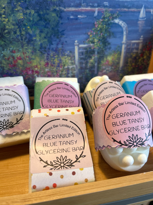 ARTLESS BAR: GERANIUM AND BLUR TANSY GLYCERIN BODY BAR